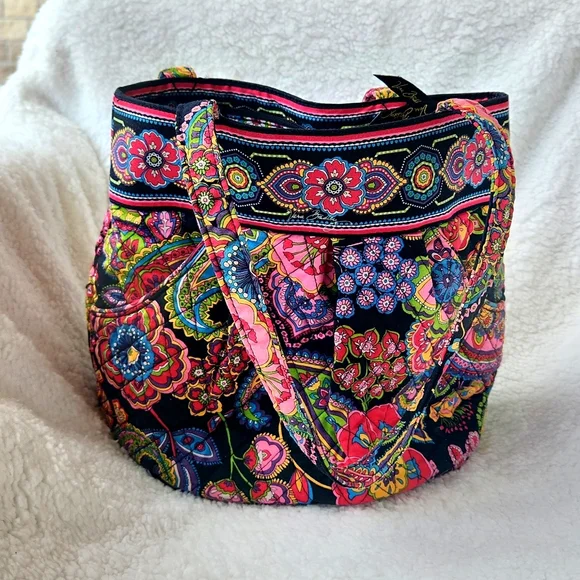★hai★ Vera Bag Black Pink Vera Bradley | Bags | Vera Bradley Bag Black Pink Red | Poshmark